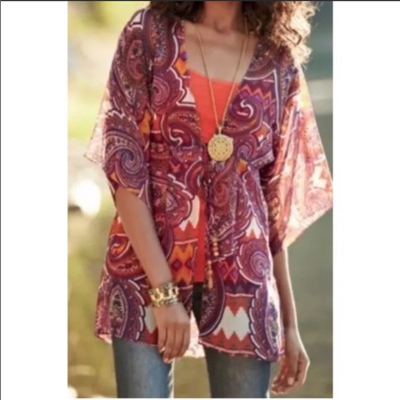 CAbi Tops - CAbi Paisley topper tie front kimono